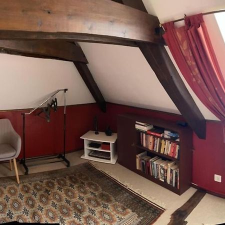 Maison En Pierre Sur Les Quais De La Dordogne Argentat Luaran gambar